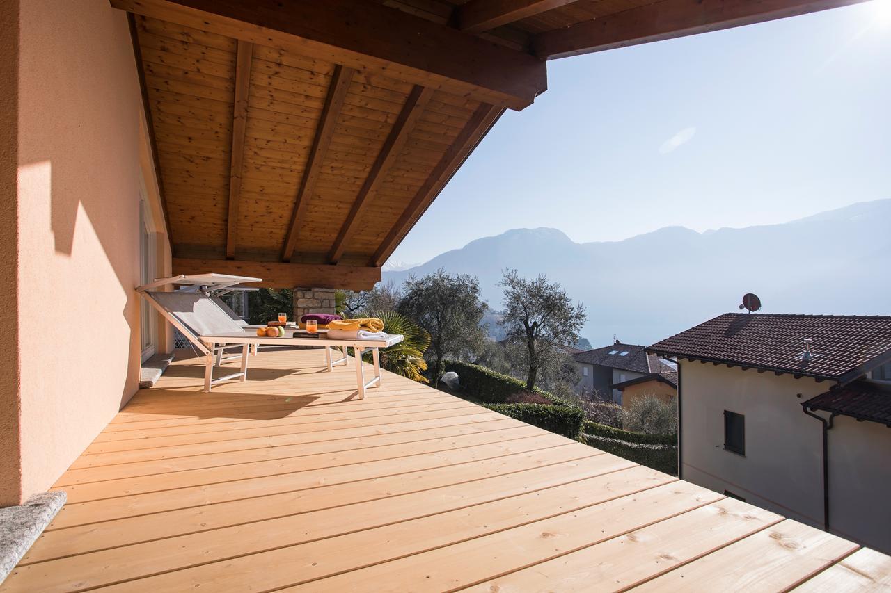 Ossuccio Grande C Home With Pool Sleeps 12 By Italian Apartments Комо Экстерьер фото