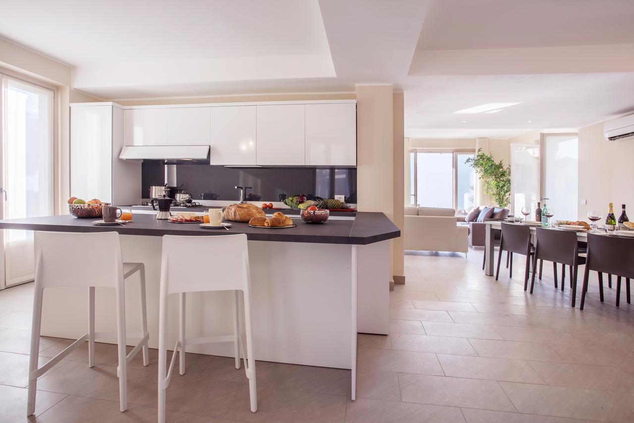 Ossuccio Grande C Home With Pool Sleeps 12 By Italian Apartments Комо Экстерьер фото