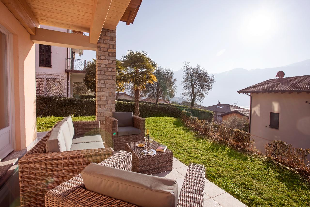 Ossuccio Grande C Home With Pool Sleeps 12 By Italian Apartments Комо Экстерьер фото