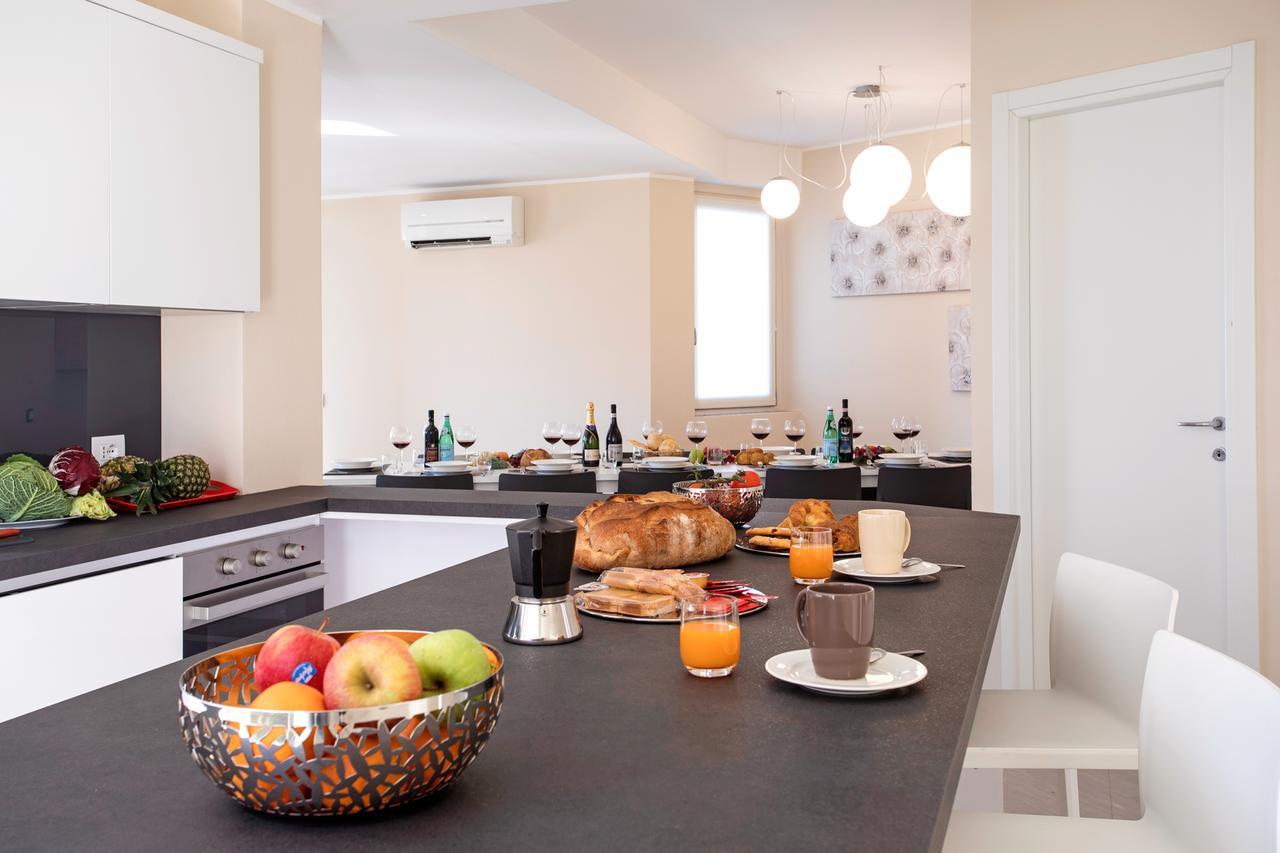 Ossuccio Grande C Home With Pool Sleeps 12 By Italian Apartments Комо Экстерьер фото