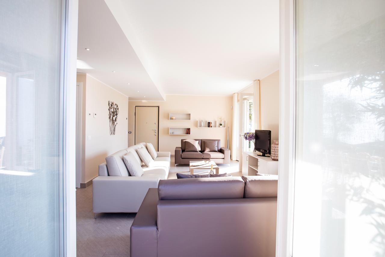 Ossuccio Grande C Home With Pool Sleeps 12 By Italian Apartments Комо Экстерьер фото